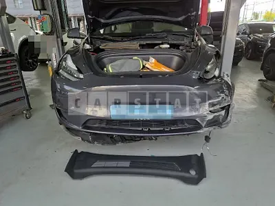 Photo 1 of 26: 2021 Tesla Model Y Long Range — Korean insurance auction