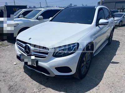 Photo 1 of 15: 2018 Mercedes-Benz GLC350 e 4Matic, VIN WDC0G5EB1JF361457 — Korean insurance auction