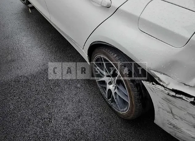 Photo 2 of 9: 2016 BMW 320d, VIN WBA8C5102GK639286 — Korean insurance auction