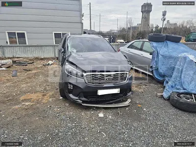 Photo 1 of 11: 2019 Kia Sorento, VIN KNAPS811BLA579999 — Korean insurance auction