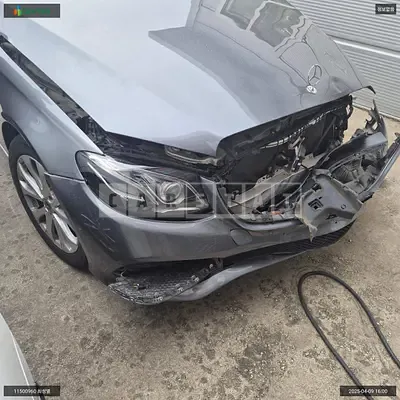 Photo 1 of 14: 2020 Mercedes-Benz E300 4Matic, VIN W1KZF4KB1LA838358 — Korean insurance auction