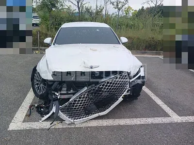 Photo 1 of 16: 2023 Genesis G80 — Korean insurance auction