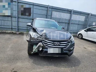 Photo 1 of 16: 2015 Hyundai Santa Fe DM 2.0 — Korean insurance auction
