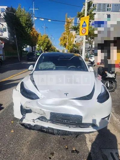 Photo 1 of 8: 2023 Tesla Model Y RWD — Korean insurance auction
