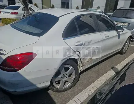 Photo 2 of 9: 2016 Mercedes-Benz C200, VIN WDDWF4CB2GF234408 — Korean insurance auction