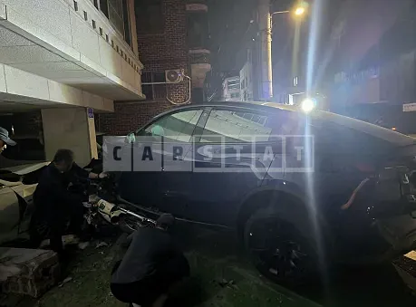 Photo 2 of 12: 2024 Tesla Model Y RWD — Korean insurance auction