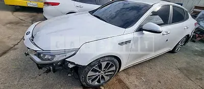 Photo 1 of 27: 2017 Kia K5, VIN KNAGU411BHA155114 — Korean insurance auction