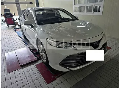 Photo 1 of 12: 2019 Toyota Camry Hybrid — Korean insurance auction