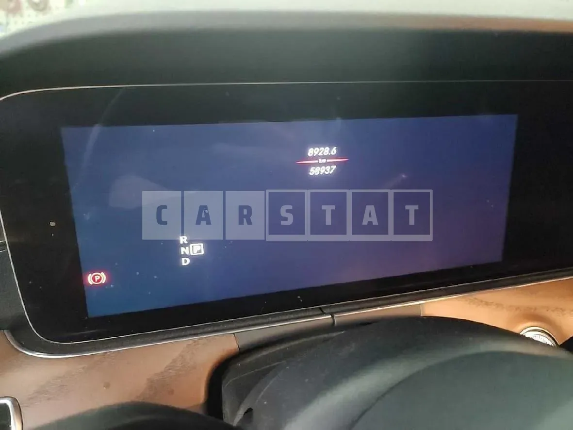 Photo 2 of 9: 2018 Mercedes-Benz E300 4Matic — Korean insurance auction