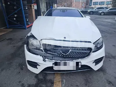 2017 Mercedes-Benz E400 4Matic Coupe