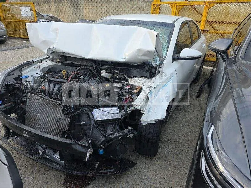 Photo 2 of 41: 2022 Kia K3, VIN KNAF241BENA940530 — Korean insurance auction