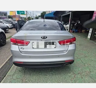 Photo 1 of 38: 2015 Kia K5 2.0 — Korean insurance auction