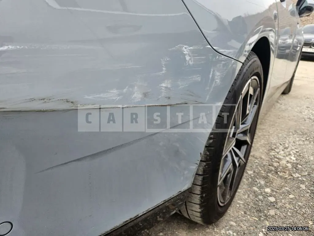 Photo 2 of 2: 2024 BMW (parts) 520i Bumper — Korean insurance auction