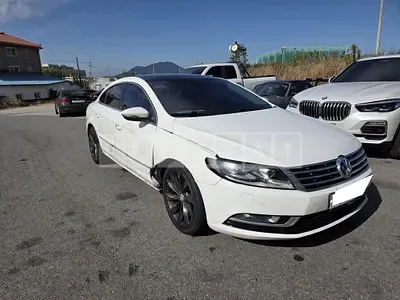 Photo 1 of 1: 2015 Volkswagen CC 2.0 TDI Blue Motion 4MOTION, VIN WVWZZZ3CZFE813766 — Korean insurance auction