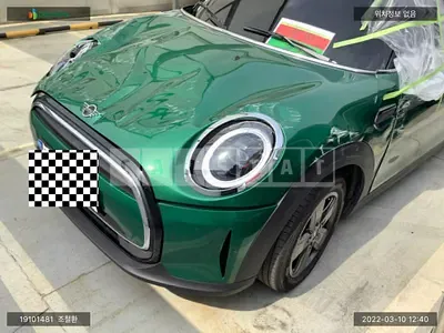 Photo 1 of 18: 2021 MINI Cooper, VIN WMW41DH05N2P76322 — Korean insurance auction