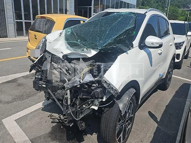 Photo 2 of 14: 2020 Kia Sportage 2.0 Gasoline — Korean insurance auction