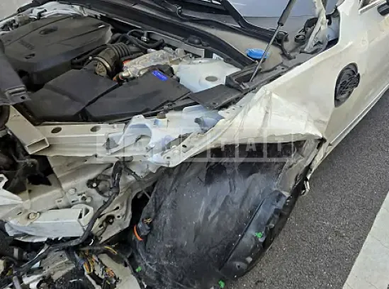 Photo 2 of 35: 2022 Volvo S90 T8 AWD, VIN LVYPTBR0DNP255944 — Korean insurance auction