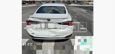 Photo 1 of 6: 2019 Lexus ES300h — Korean insurance auction
