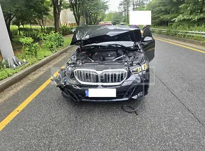 Photo 1 of 37: 2024 BMW 530i xDrive — Korean insurance auction