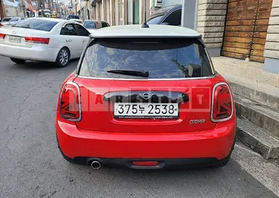 Photo 1 of 43: 2020 MINI Cooper, VIN WMWXR7105L2L77246 — Korean insurance auction
