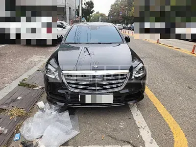Photo 1 of 56: 2020 Mercedes-Benz S560 4Matic, VIN W1KUG8GB4LA565844 — Korean insurance auction