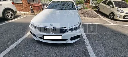 Photo 2 of 28: 2018 BMW 520d, VIN WBAJC310XJDA33335 — Korean insurance auction