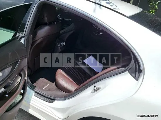Photo 2 of 25: 2020 Mercedes-Benz CLS300d — Korean insurance auction