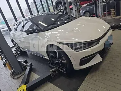 Photo 1 of 16: 2022 Kia EV6 Long Range 4WD — Korean insurance auction