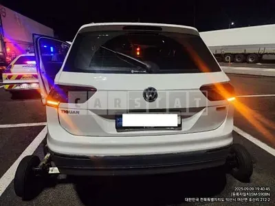 Photo 1 of 17: 2020 Volkswagen Tiguan 2.0 TDI 4MOTION, VIN WVGZZZ5NZLW368388 — Korean insurance auction
