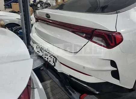 Photo 2 of 11: 2020 Kia K5, VIN KNAG341ABLA001490 — Korean insurance auction
