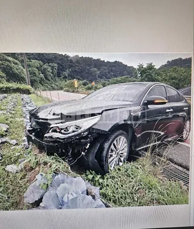 Photo 1 of 6: 2018 Kia K5 — Korean insurance auction
