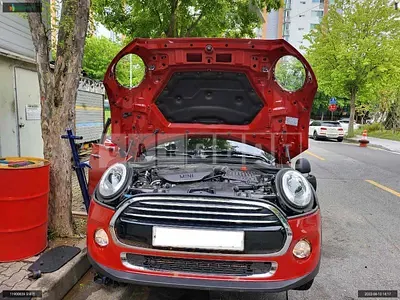 Photo 1 of 14: 2015 MINI Cooper Five-Door, VIN WMWXU1100G2A92989 — Korean insurance auction