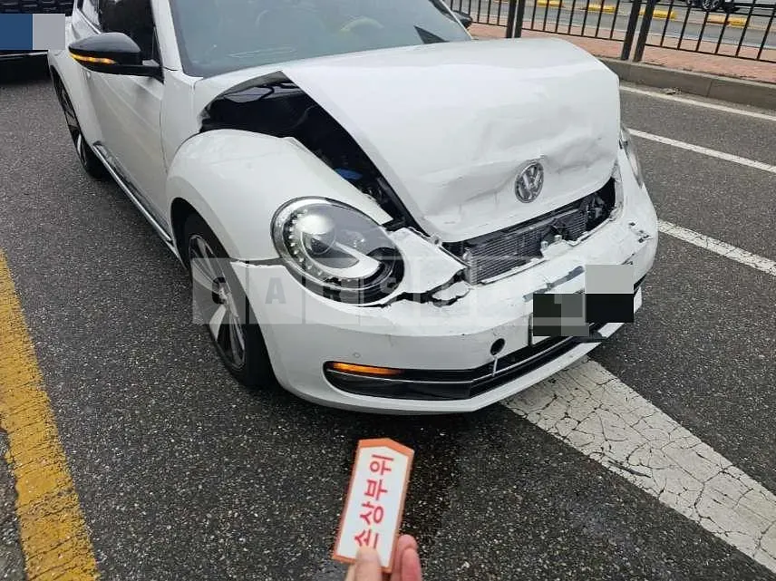 Photo 2 of 6: 2016 Volkswagen The Beetle 2.0 TDI — Korean insurance auction