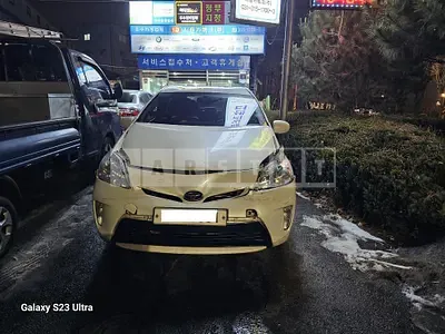 Photo 1 of 2: 2015 Toyota Prius, VIN JTDKN3DUXF1928622 — Korean insurance auction