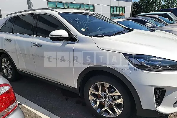 Photo 2 of 8: 2020 Kia Sorento, VIN KNAPK81BDLA584069 — Korean insurance auction