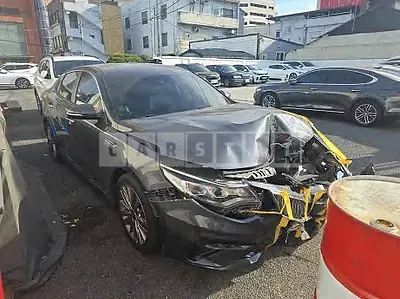 Photo 1 of 9: 2019 Kia K5 — Korean insurance auction