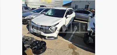 Photo 1 of 13: 2022 Kia Sportage 2.0 (LPI) — Korean insurance auction