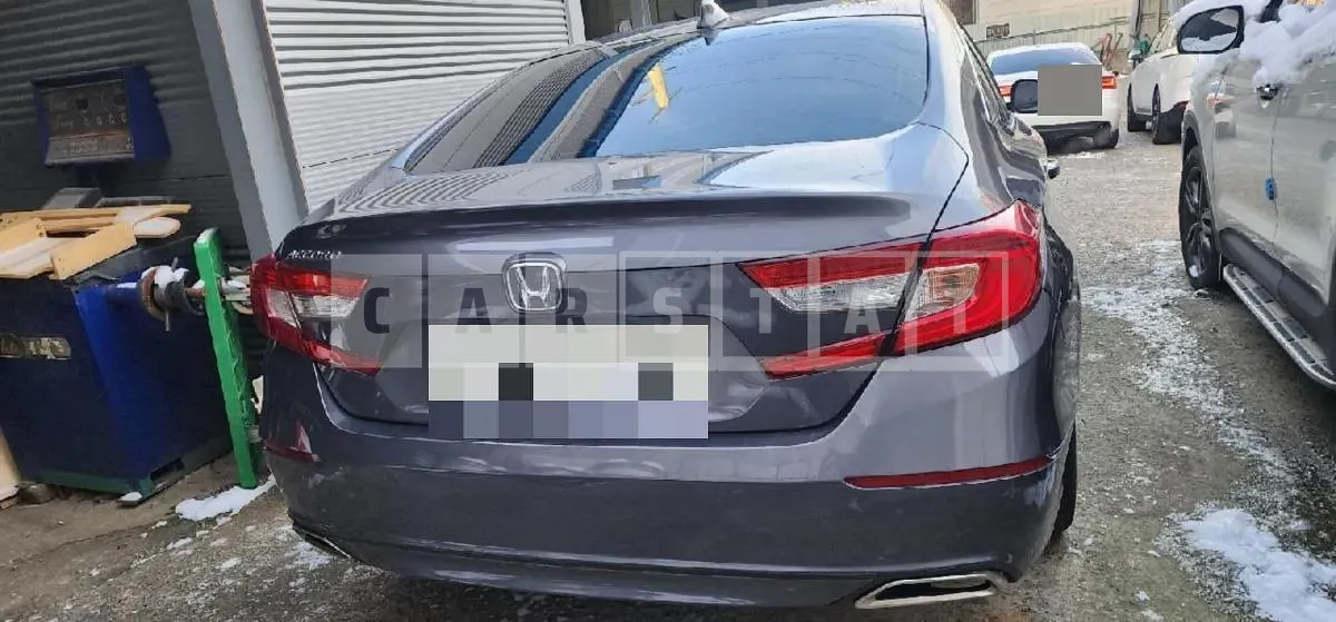 Photo 2 of 6: 2018 Honda Accord 1.5T, VIN 1HGCV1650JA510382 — Korean insurance auction