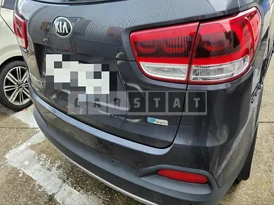 Photo 1 of 13: 2015 Kia Sorento 2.0 — Korean insurance auction
