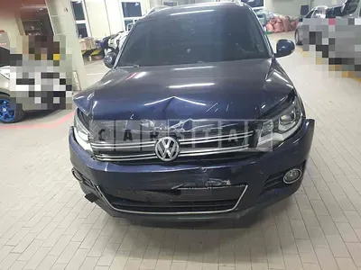 Photo 1 of 7: 2014 Volkswagen Tiguan 2.0 TDI Bluemotion — Korean insurance auction