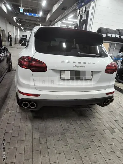 Photo 1 of 22: 2017 Porsche Cayenne, VIN WP1AF2921HLA33388 — Korean insurance auction
