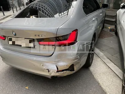 Photo 1 of 3: 2019 BMW 320d — Korean insurance auction