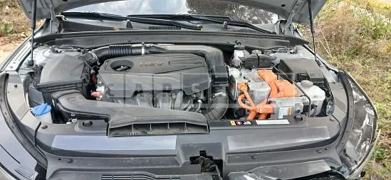 Photo 2 of 19: 2025 Kia K5 — Korean insurance auction