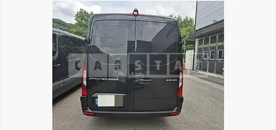 2023 Mercedes-Benz Durban 9-seater sprinter