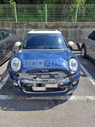 Photo 1 of 23: 2017 MINI Cooper D — Korean insurance auction