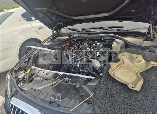 Photo 2 of 10: 2022 BMW 520i — Korean insurance auction