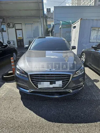 Photo 1 of 8: 2018 Genesis G80 3.3 — Korean insurance auction