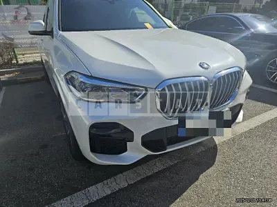Photo 1 of 19: 2022 BMW X5 xDrive40i — Korean insurance auction