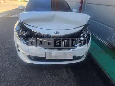Photo 1 of 35: 2015 Kia K5 Diesel — Korean insurance auction