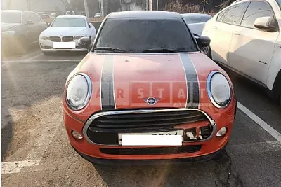 Photo 1 of 50: 2019 MINI Cooper, VIN WMWXU1101K2H34094 — Korean insurance auction